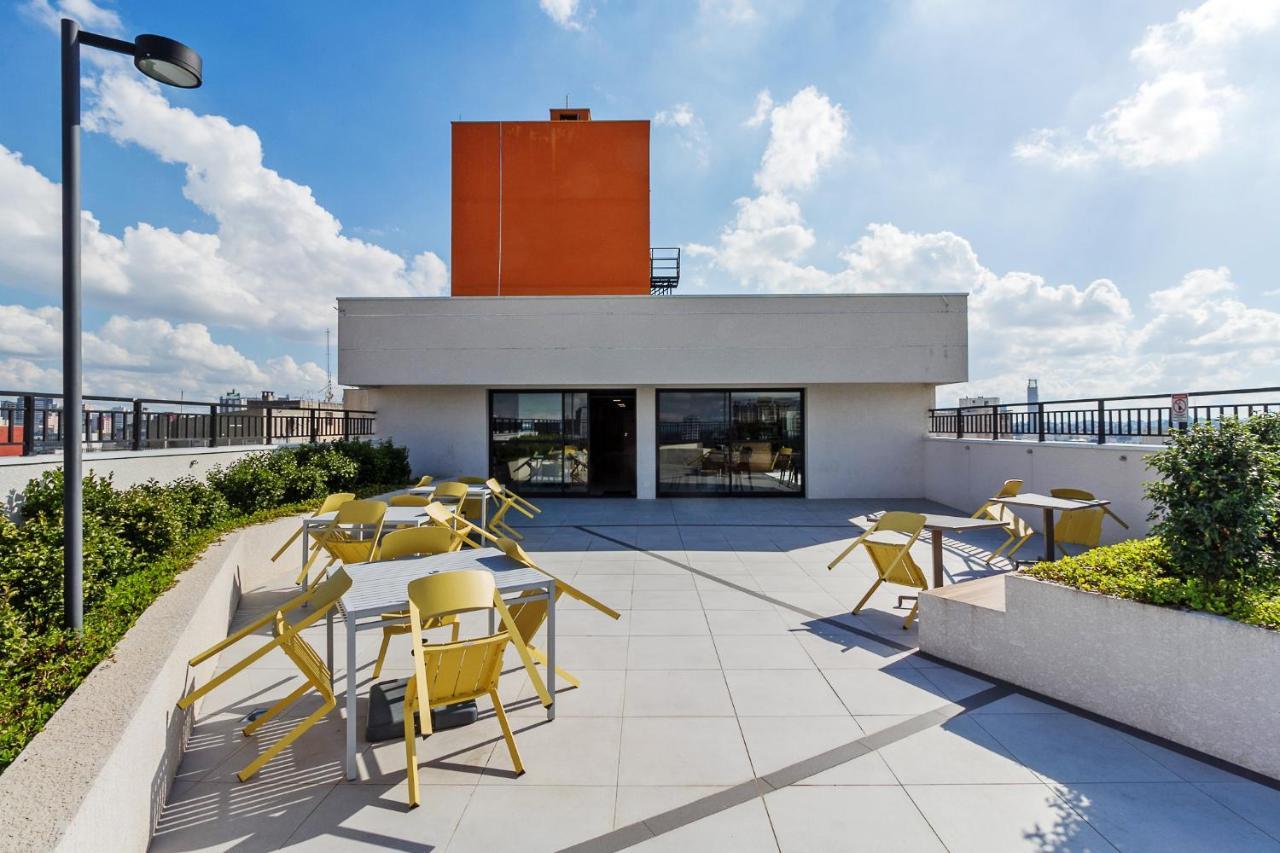 Apartamento Studio 16 Andar Centro - Ayn065